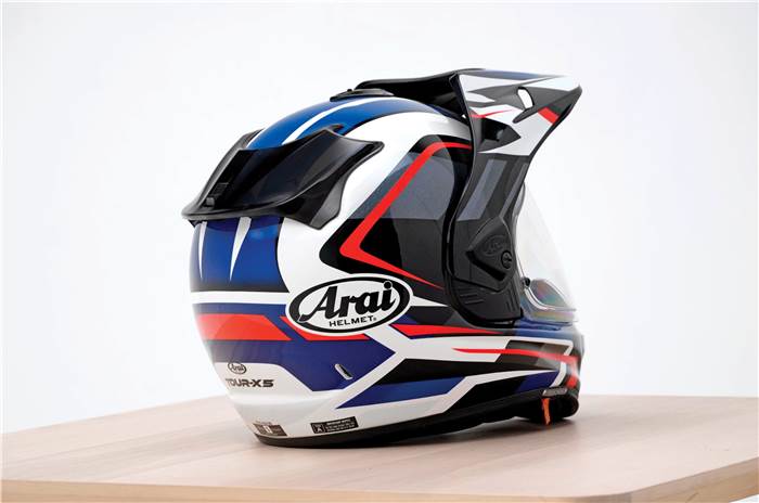 Arai Tour-X5, review, price in India, safety, comfort, ventilation – Introduction